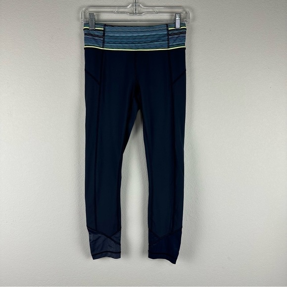 Lululemon Inkwell Blue Pace Queen Luxtreme Athletic Athleisure Tights Size 4 - Picture 1 of 7